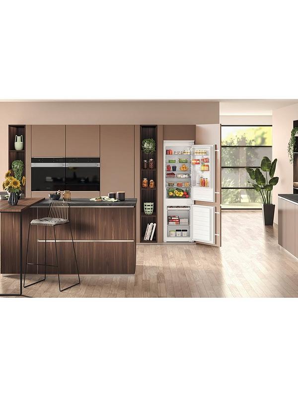 Hotpoint HTC18D011A1 Integrated Fridge Freezer - White - Image 3